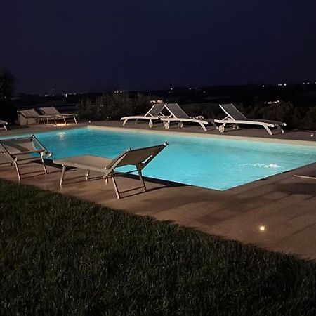 Villa Dyria Exclusive Swimming Pool Монополи Екстериор снимка